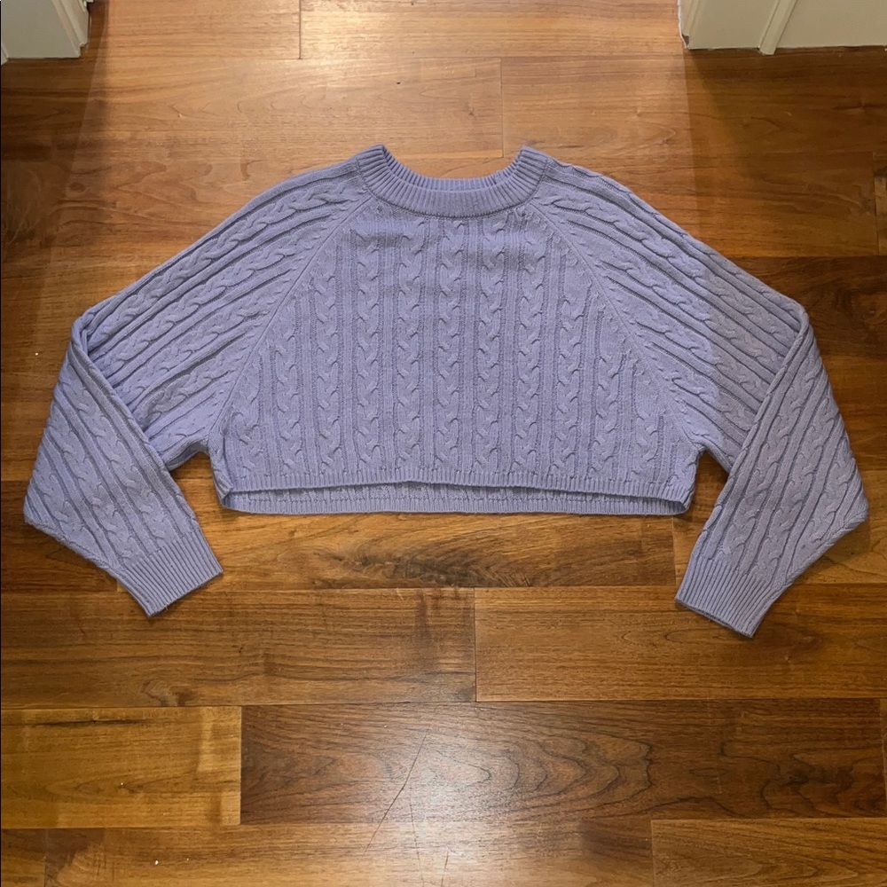Victoria + Sophia Women's Lavender Cropped Cable Knit Sweater